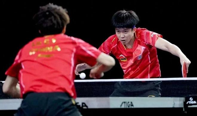 中轴肘区 中轴肘区